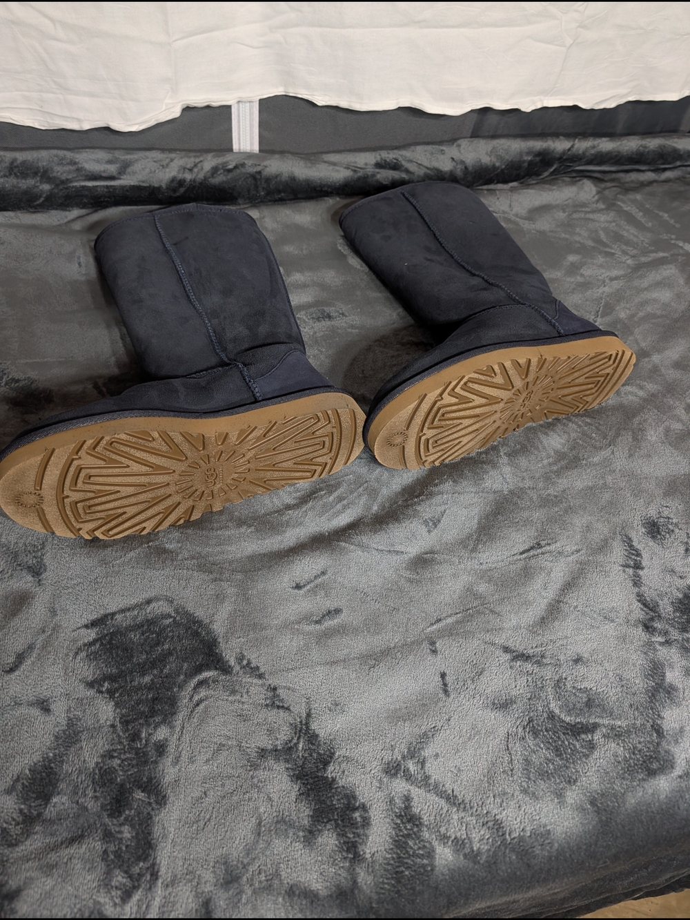 UGG Tall Classic Suede Boots in Navy - Picture 3 of 4